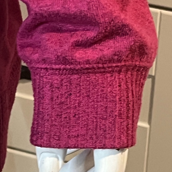 DC Jeans. 2X. Plus. Pink and black. Hooded. Open cardigan. Thick. Warm. - Picture 3 of 6